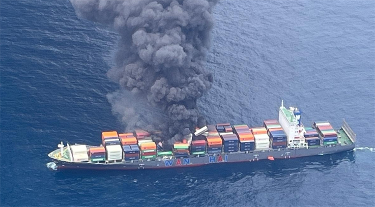 ships/containers/poison/no/action/india/