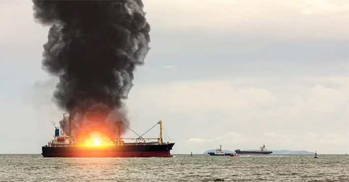 container/ship/fire/controlled/kerala/