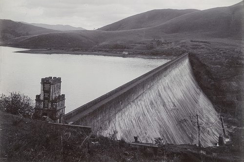 mullaperiyar-dam--water-level-is-risingþalert-on-the-banks-of-the-periyar/